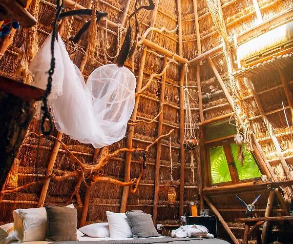 Ikal Hotel Tulum